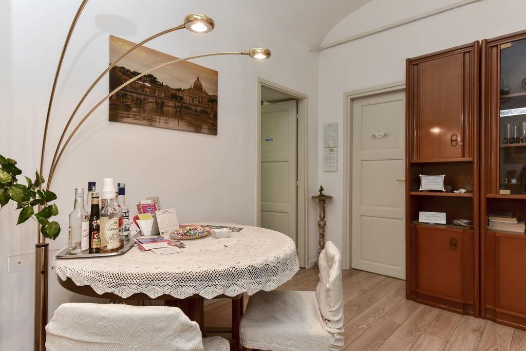 Nicole Rooms Roma Dış mekan fotoğraf